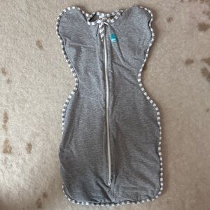 Love to Dream Gray swaddle